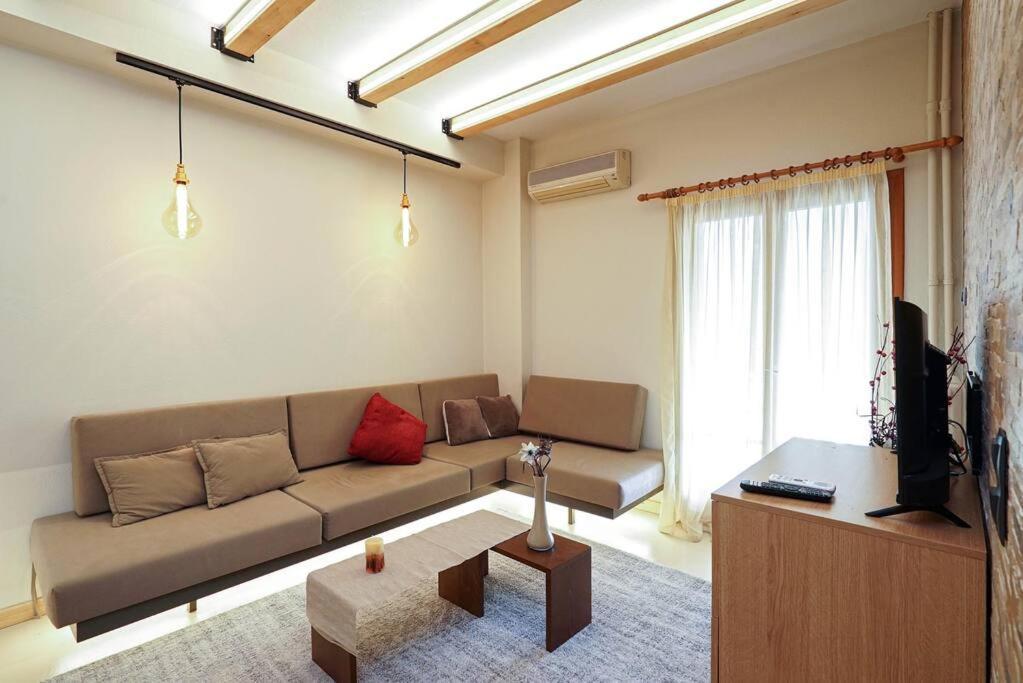 Cozy Athens Apartment / 2' From Metro Station Exterior photo